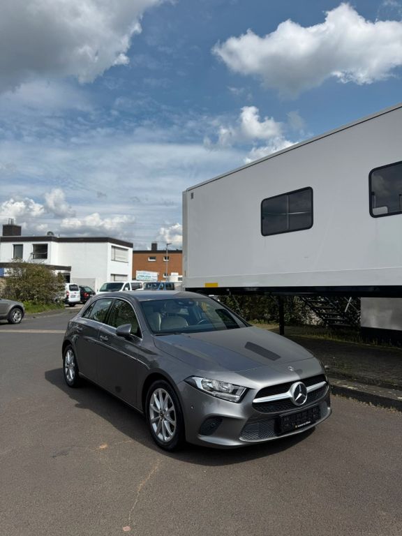 Image of Mercedes-Benz A 180