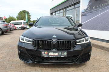 Fahrzeugabbildung BMW 520 d Lim. M Sport HeadUp+Komfortsitze+GSD