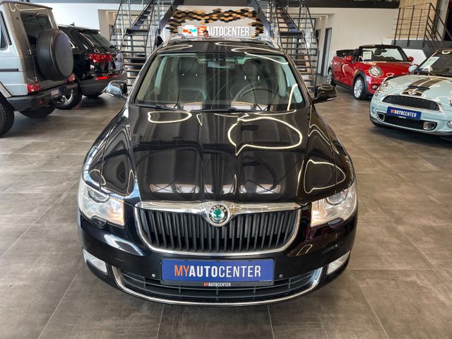 Skoda Superb Combi Elegance 4x4 *PANO*NAVI*ALCANTARA*