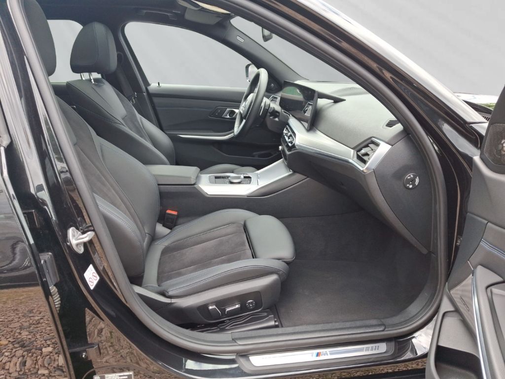 BMW 320 d touring M-Sport Panorama h&k adapt. LED foto 13