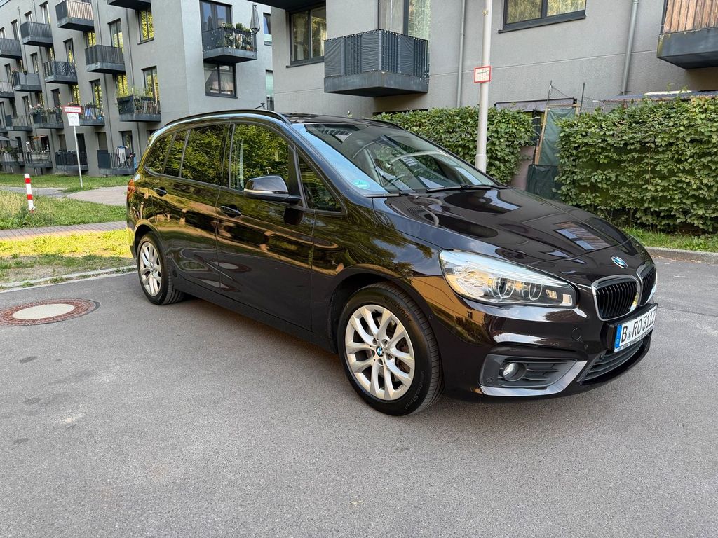 Image of BMW 220