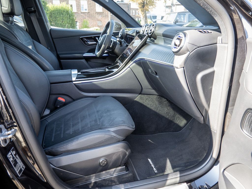 Mercedes-Benz GLC 200 d 4M AMG Sport Edition NIGHT AHK PANO BT foto 4