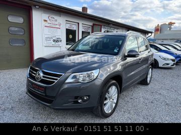 Volkswagen Tiguan - 2