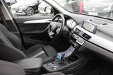 BMW X1 xDrive 20i Advantage Aut.+LED+Sportsitz+DAB+ - BMW X1: Schwarz