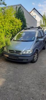 Opel Zafira 1.6 Njoy - Opel Zafira Njoy mit Benzin-Antrieb