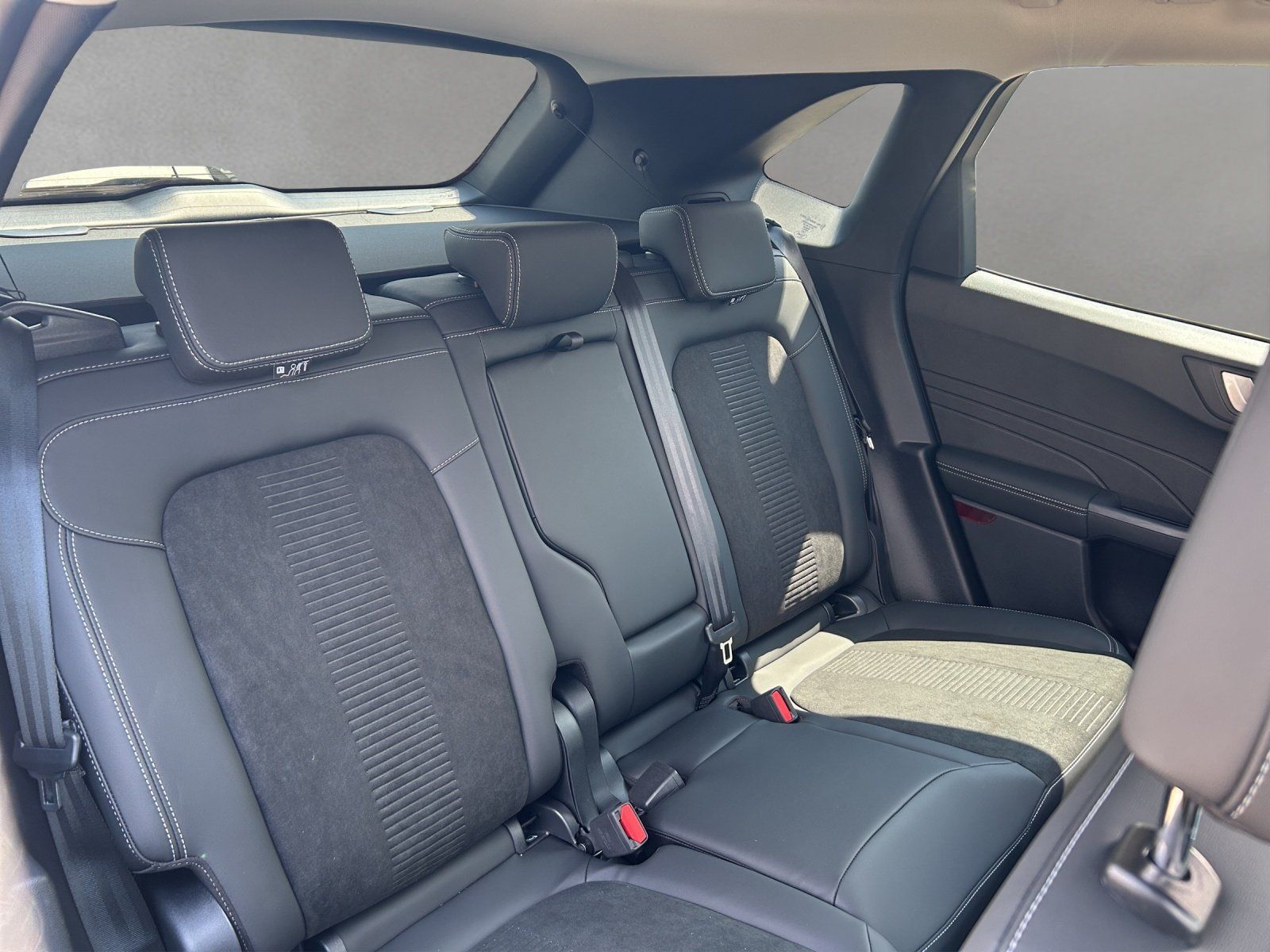 Fahrzeugabbildung Ford Kuga Active X PHEV ,FGS 3/5 Jahre