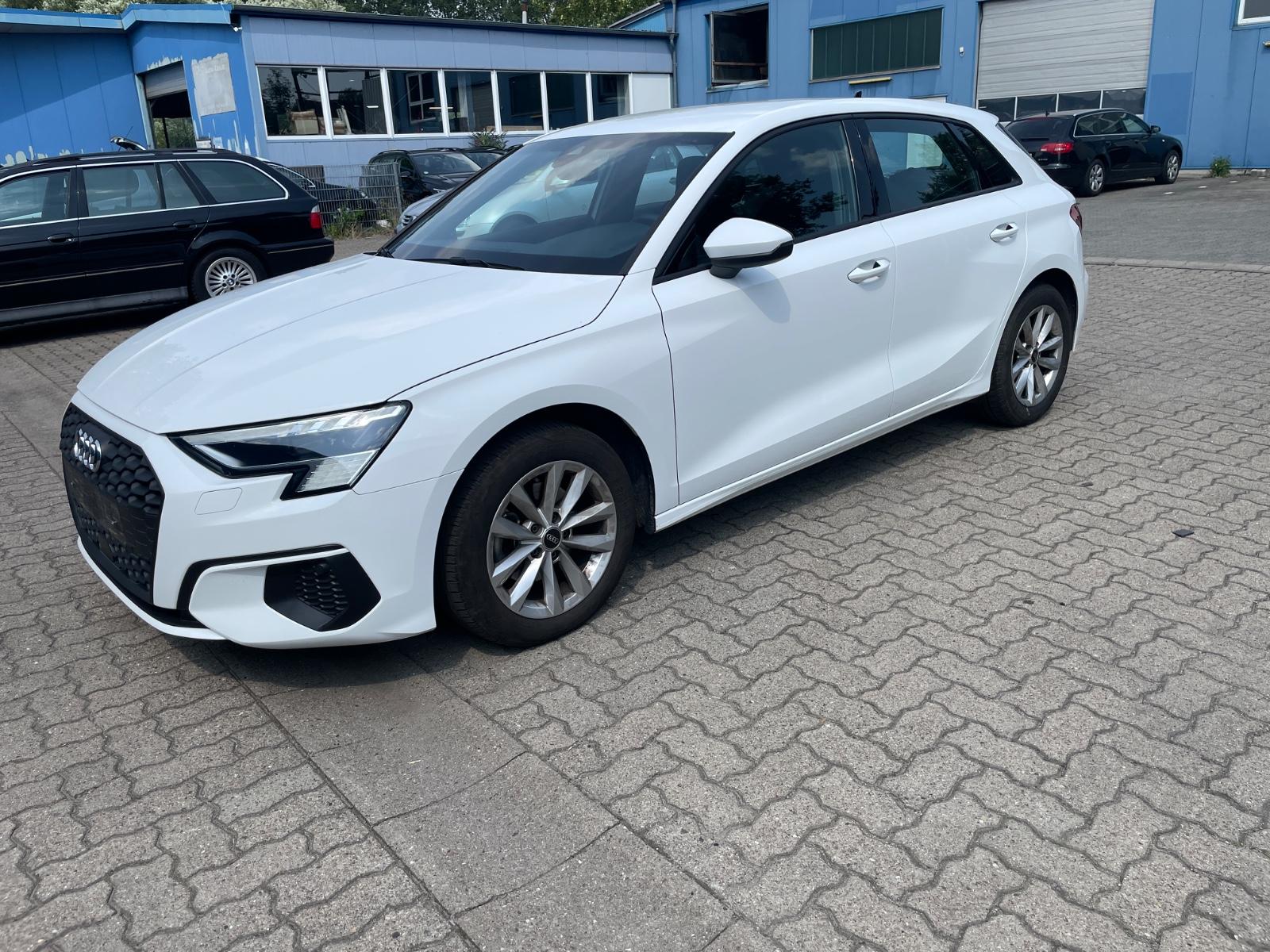 Audi A3 Sportback 30 TDI basis