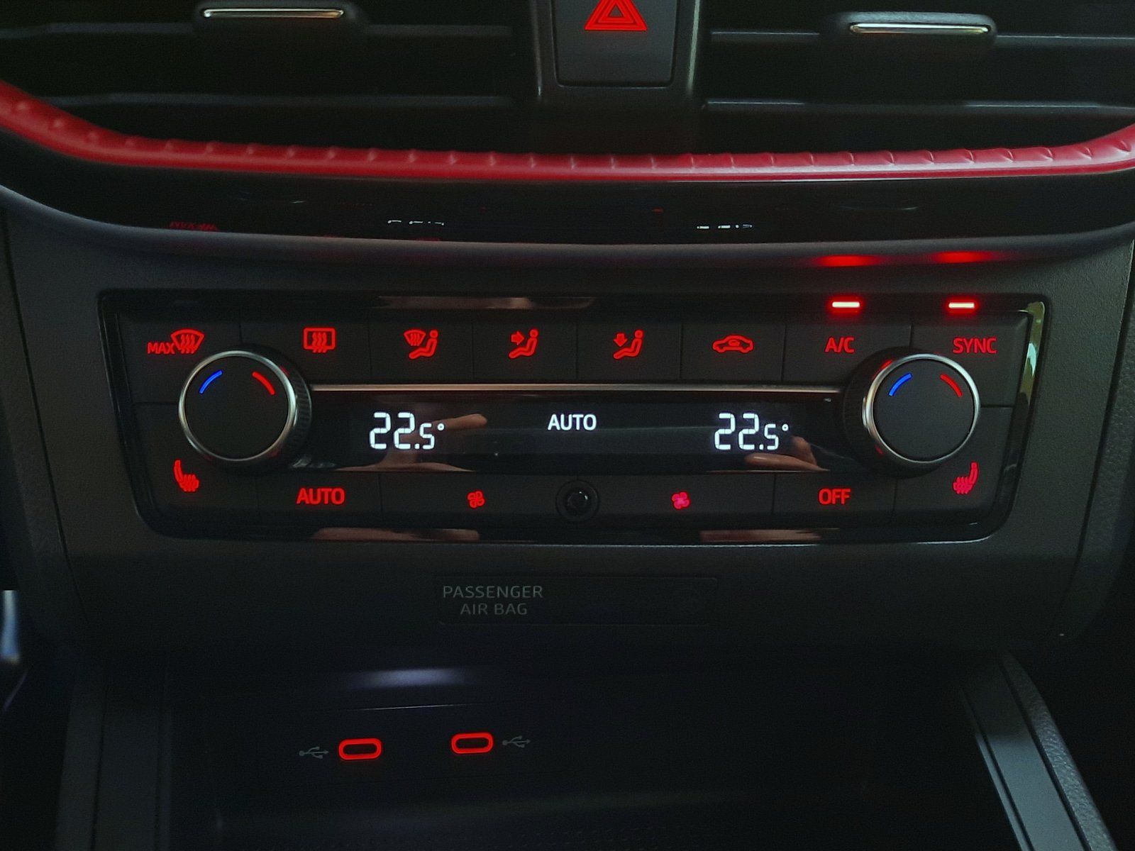 Fahrzeugabbildung SEAT Ibiza FR *LED*Einparkh.*Sitzhzg.*AppConnect*