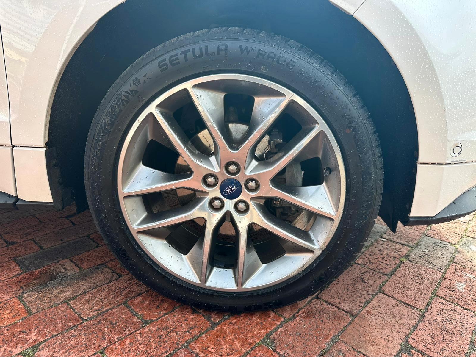 Ford Edge Sport 4x4 4xSZH PANO ACC Sitzklima KAM SPUR