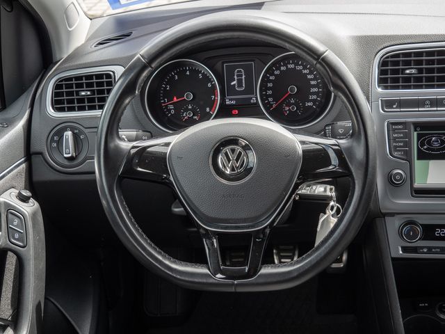 Polo 1.2 TSI Allstar BMT KLIMA PDC SHZ NAVI LED