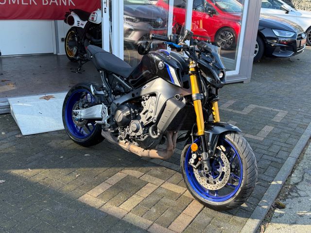 Yamaha MT 09 -SP 1Hd. Bj 21 / 40 Tkm Garantie