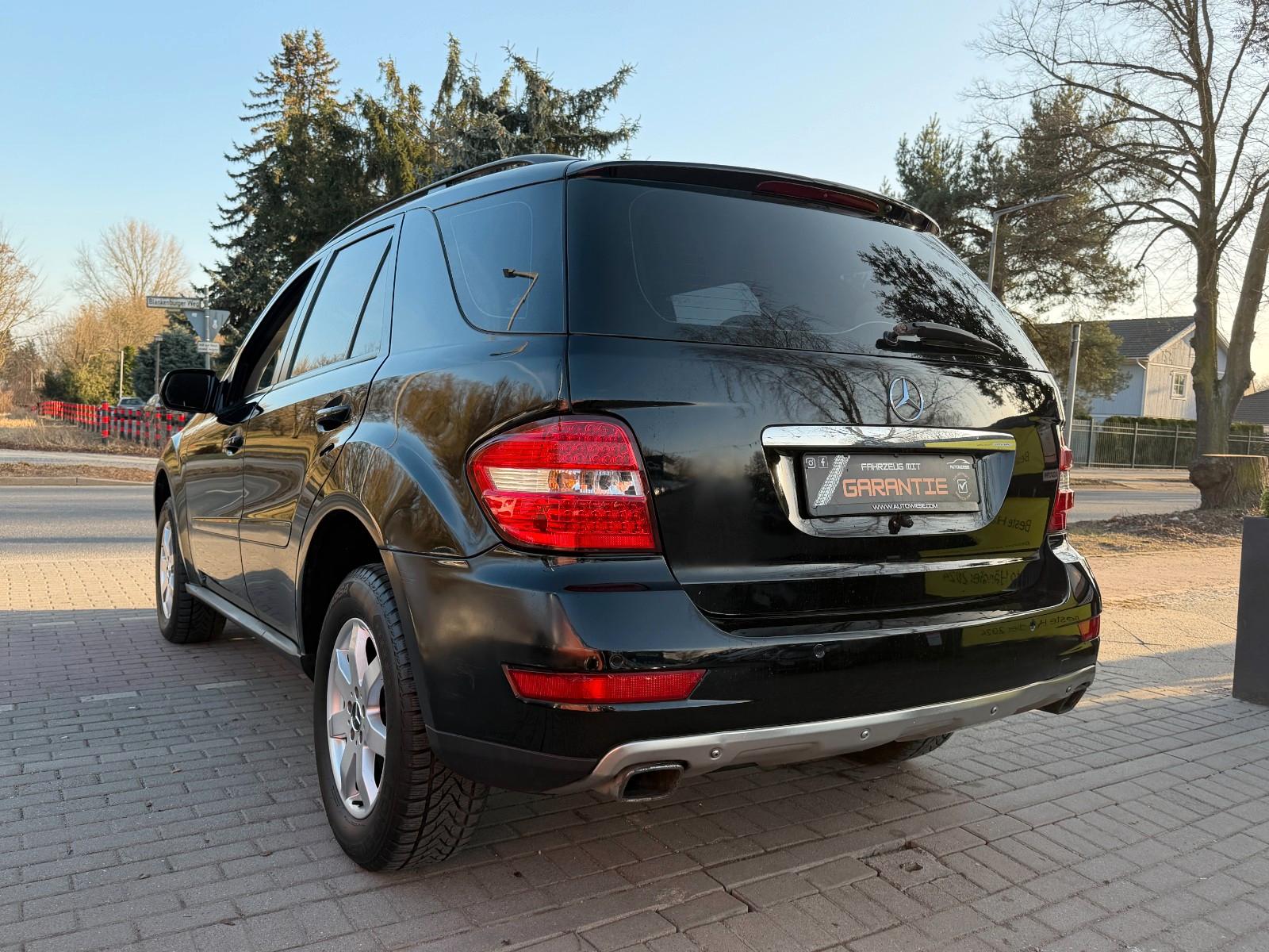 Mercedes-Benz ML300 2009 — photo 6