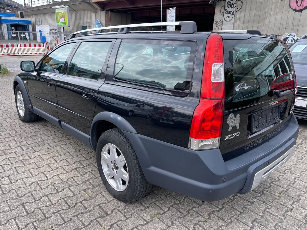 Volvo XC70