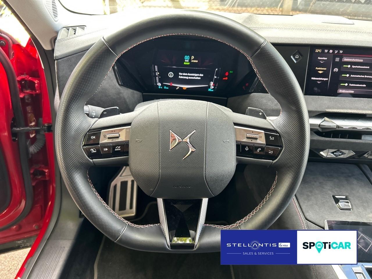 DS Automobiles DS4 E-Tense 225 Hybrid Performance Line +