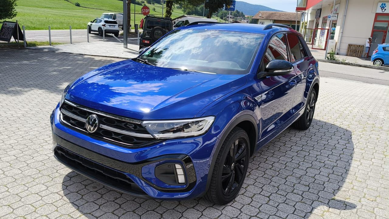 Volkswagen VOLKSWAGEN T-ROC 2.0 TDI 150CV 4MOTION R-LINE 4X imagem 3