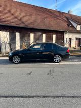 BMW Bmw e90 320d - BMW 320 Limousine 320d e90 mit Diesel-Antrieb