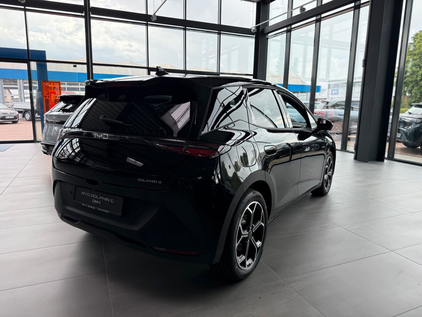 BYD DOLPHIN