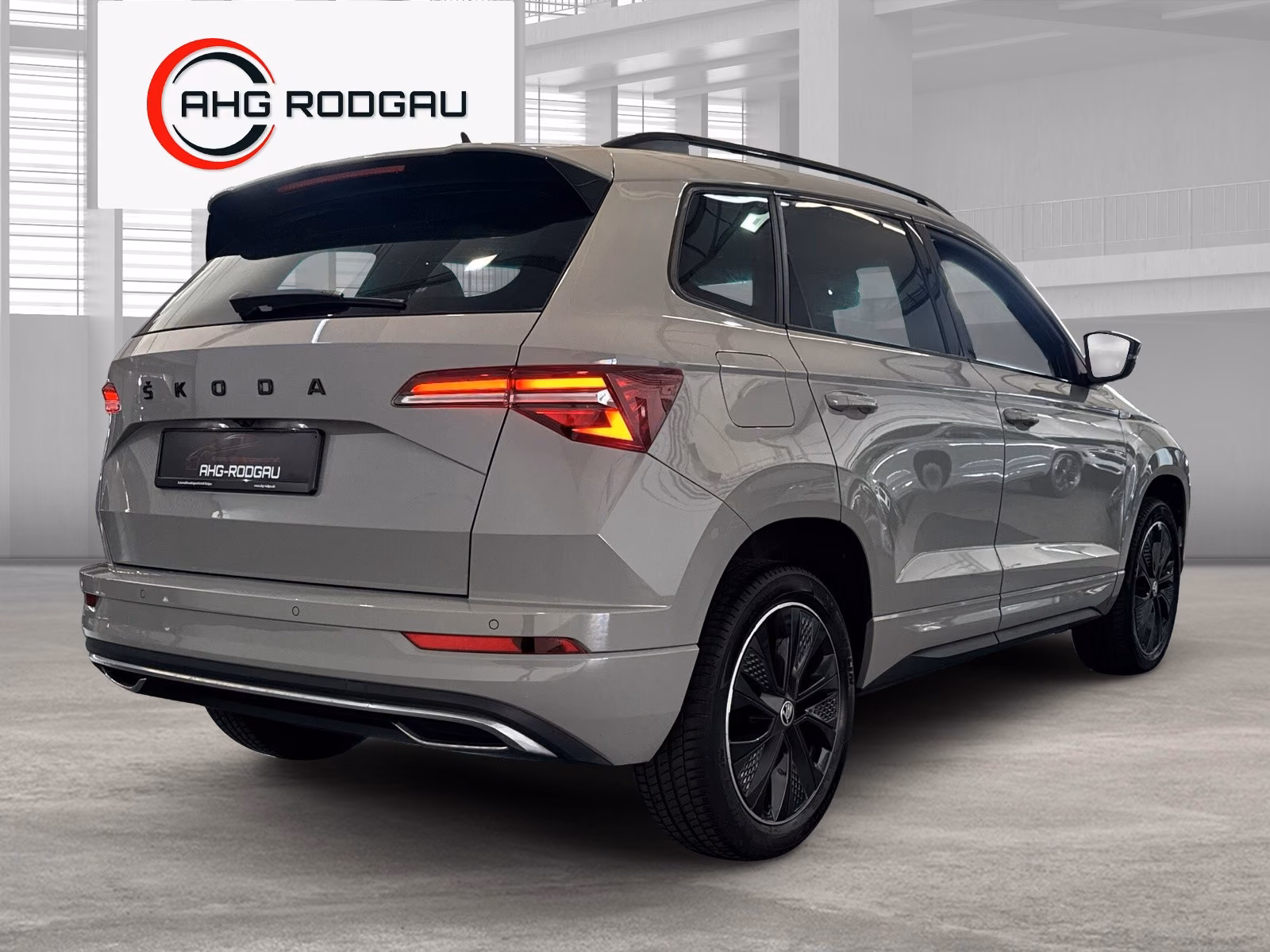 Skoda Karoq Sportline ShZ/Ambient/ACC/Winter-Paket Plu, миниатюра 4