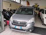 Peugeot Partner Tepee BlueHDi 100 Outdoor - Peugeot: Outdoor