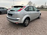 Ford Focus Lim. Ghia+Tempom+Sitzh nur 112km - Ford Focus: Kombi, Ghia