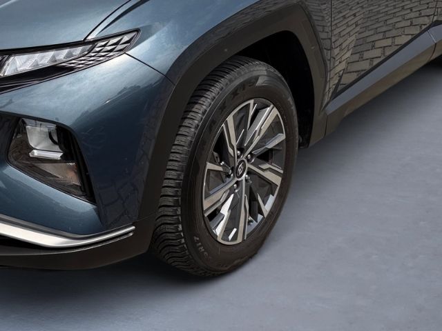 Fahrzeugabbildung Hyundai Tucson Select 2WD +KLIMA+NAVI+PDC+SHZ+TEMPOMAT+U