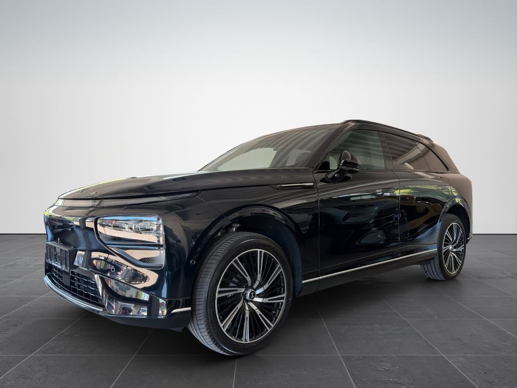 XPENG G9