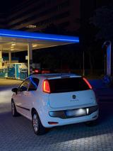 Fiat Punto 1,4 TÜV - euro 5 - start&stop TOP - Fiat Punto Gebrauchtwagen in München