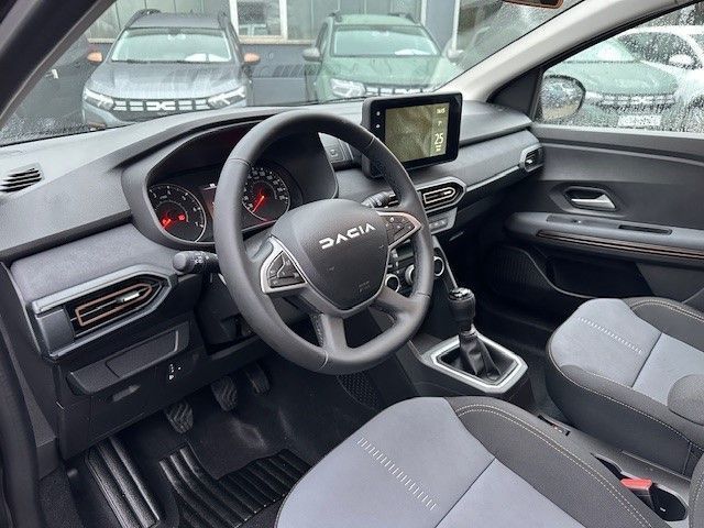 Fahrzeugabbildung Dacia Jogger Extreme+ TCe 110 Reduziert!!!