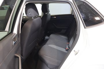 Volkswagen Polo VI 1.0 MPI AID+CARPLAY+PDC+LED