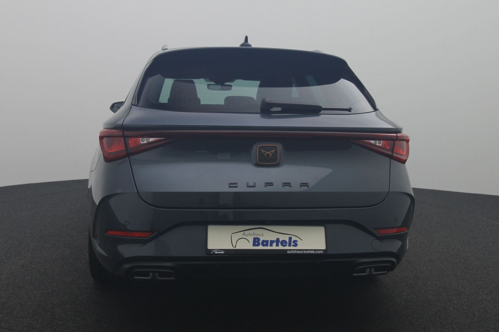 Fahrzeugabbildung CUPRA Leon ST 1.5 eTSI DSG LED Pano Beats