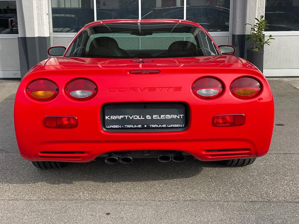 Corvette C5