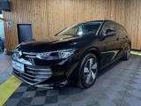Volkswagen Passat Variant 1,5 eTSI DSG *Navi*AHK*360°*LED* - Volkswagen Passat Variant aus 2025