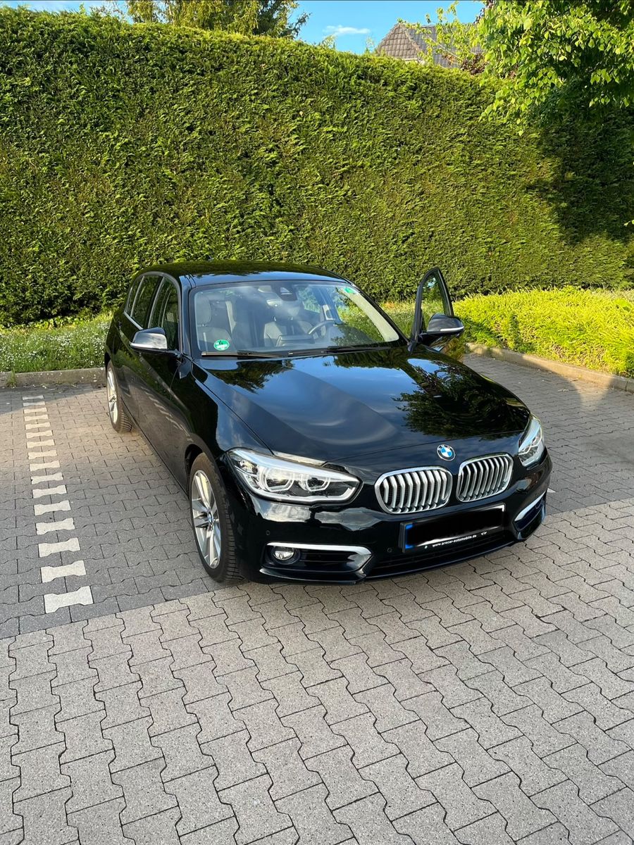 BMW BMW118i Urban Line | Navi | PDC + Kamera | SHZ