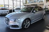 Audi S3 Sportback quattro/Matrix/Virtual/Bang&Olufsen - silberne Audi S3