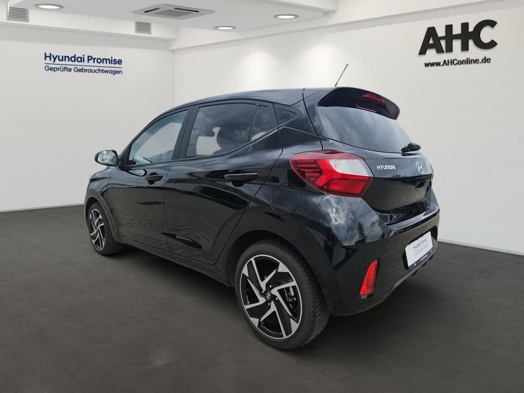 Fahrzeugabbildung Hyundai i10 1.2 Benzin A/T Prime LM KlimaA Navi PDC AUT