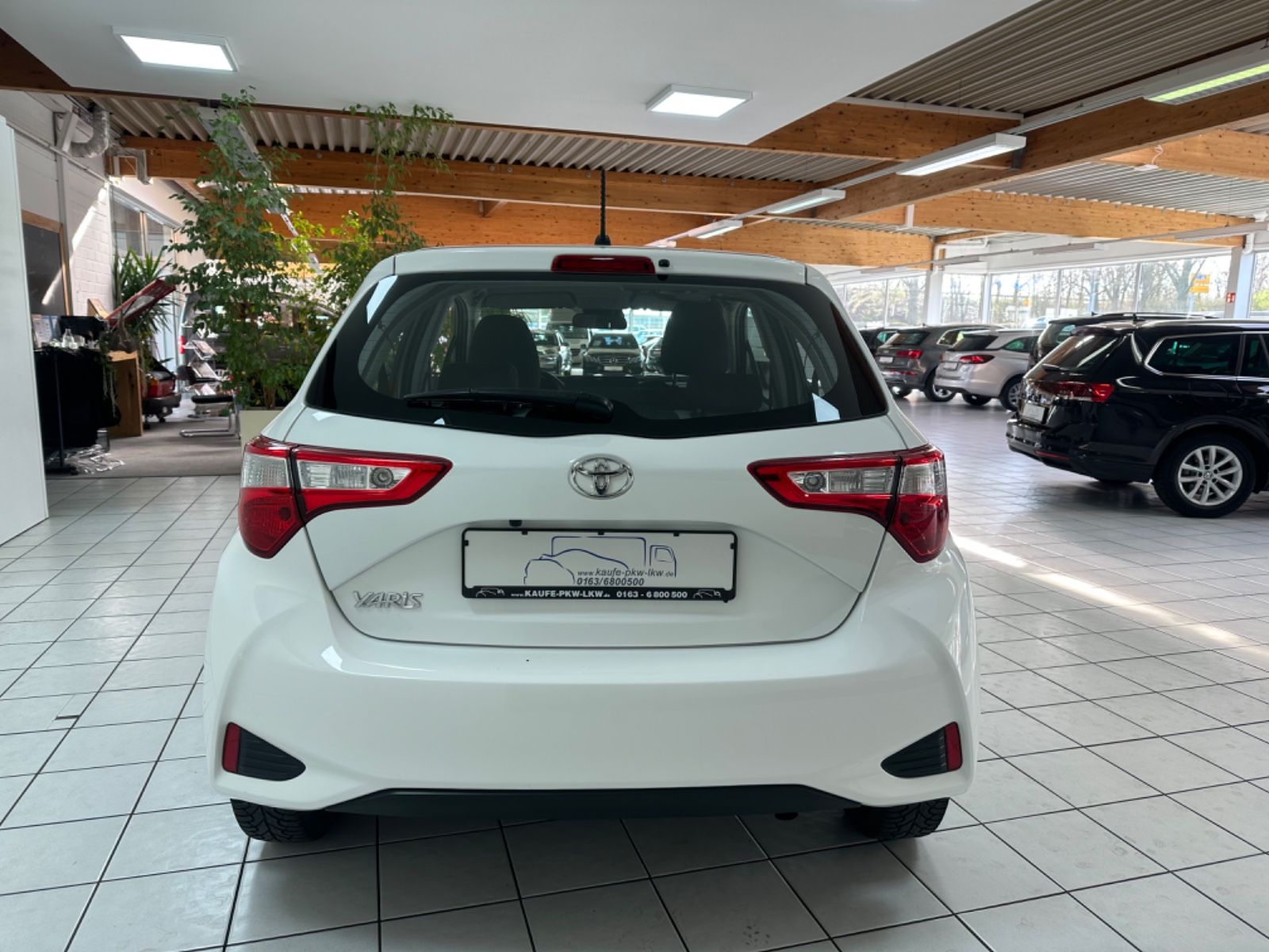 Fahrzeugabbildung Toyota Yaris Comfort*Rückfahrkamera*