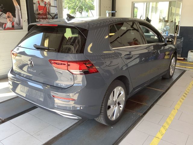 Volkswagen Golf VIII 1.5 eTSI Style DSG Navi CarPlay ACC foto 5