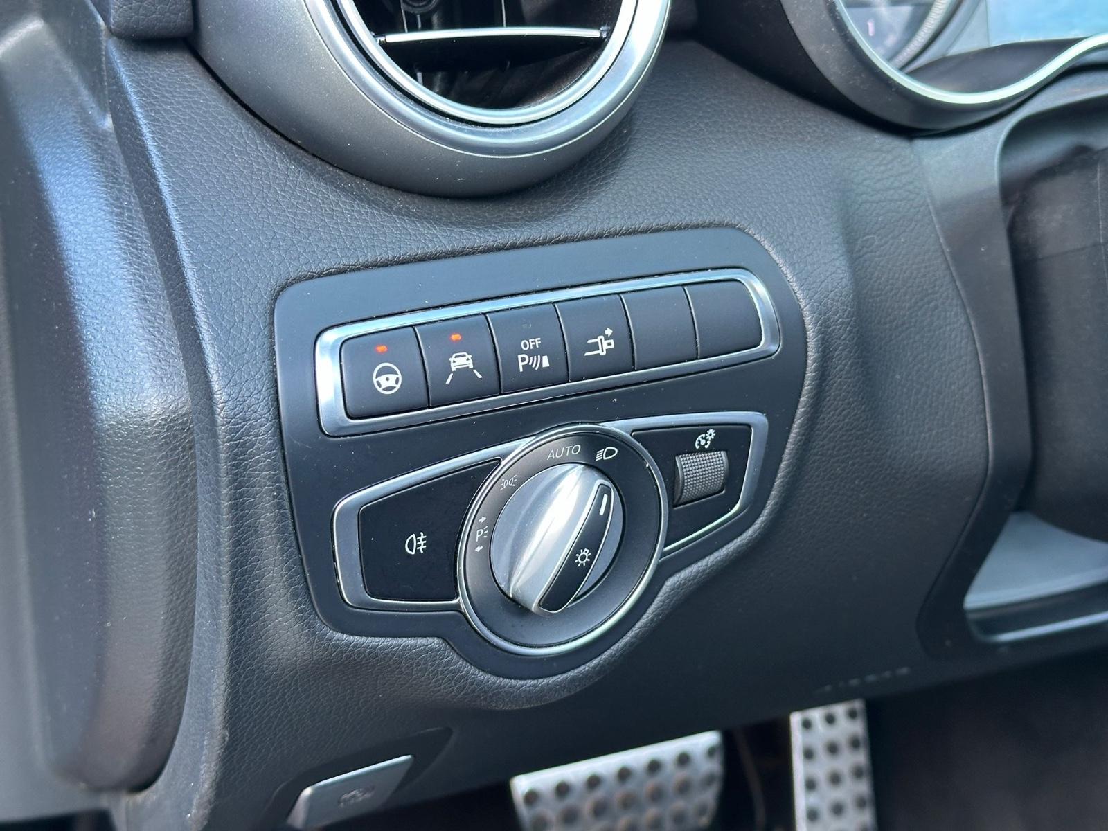 Mercedes-Benz C 43 AMG Cabrio 4Matic Distronic Memo Burmester