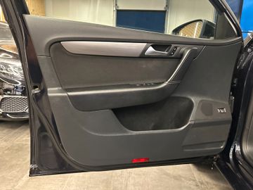 MYAUTOCENTER – Gebraucht- und Jahreswagen mit Werkstattservice in Pfaffenhofen Volkswagen Passat Variant Comfortline BlueMotion *AHK*Klima