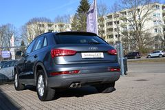 AUDI Q3 1.4 TFSI Navi 1.Hand AHK XENON DAB PDC 58tkm