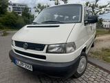 Volkswagen T4 Caravelle 2.5 TDI 8SZ*AHK*KLIMA*TEMPOMAT*TÜV* - Volkswagen aus 1999: Caravelle
