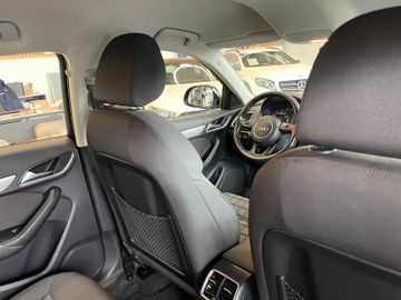 Audi Q3 *Sport*1. Hand*Klima*Navi*PDC*