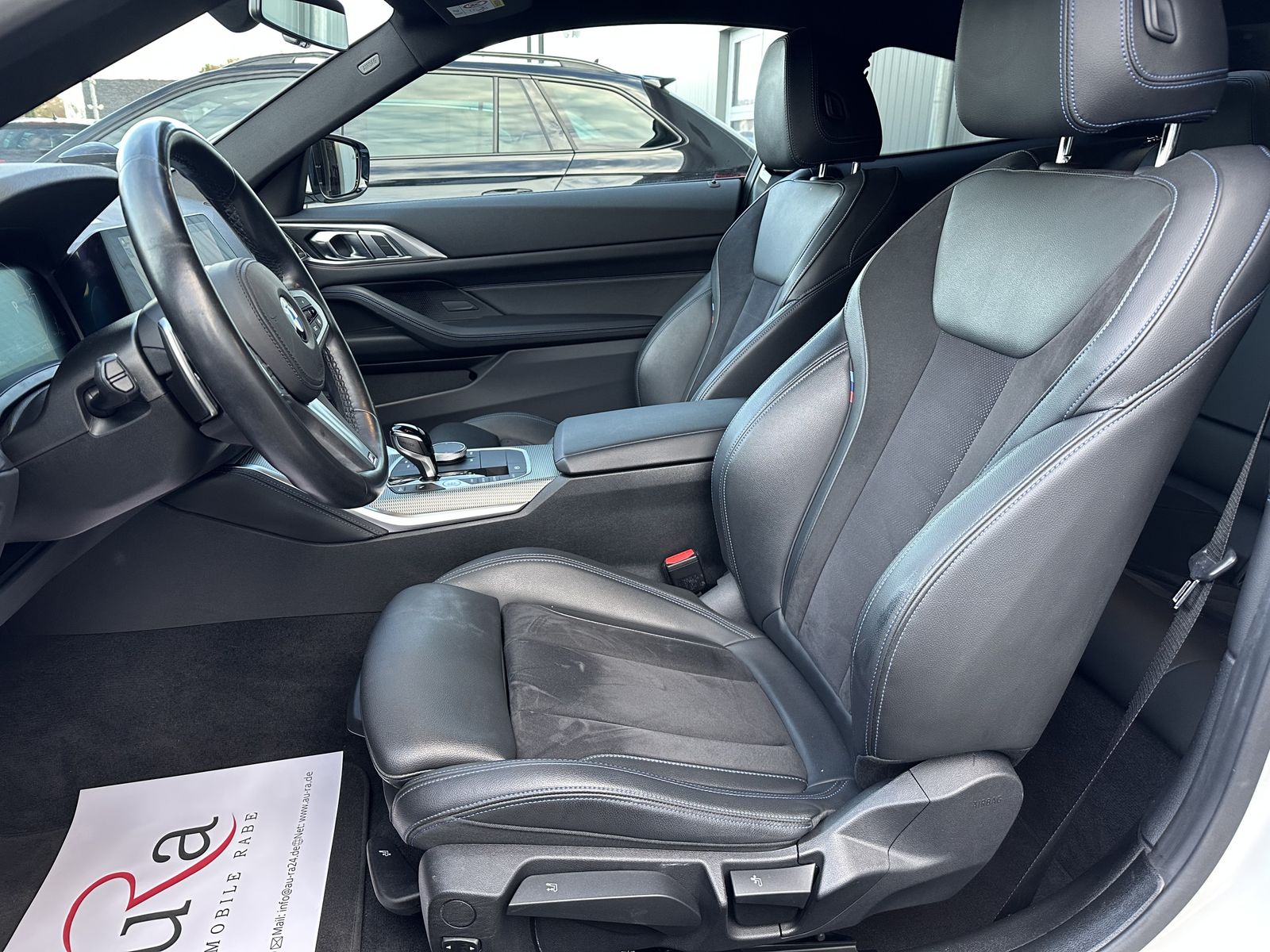 Fahrzeugabbildung BMW 420d Coupé Sport-Aut. M-Sport NAV+LASER+HEAD-UP