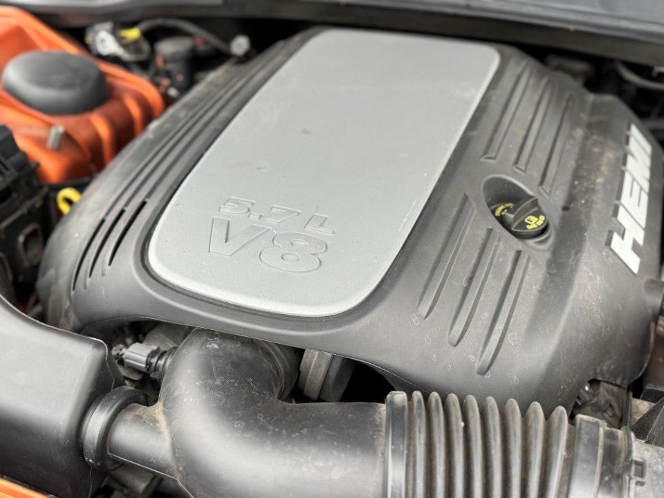 Fahrzeugabbildung Dodge Challenger 5.7 RT Leder Schiebedach