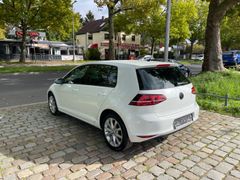 Fahrzeugabbildung Volkswagen Golf VII 2.0 TDI Highline BMT*Bi-Xenon*AppleCar*