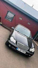 Mercedes-Benz C-Klasse W203 C240 - gebrauchte Mercedes-Benz C 240 aus dem Jahr 2001