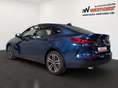Fahrzeugabbildung BMW 218i Gran Coupé -- ACC/DrivingAssist/harman/17LM
