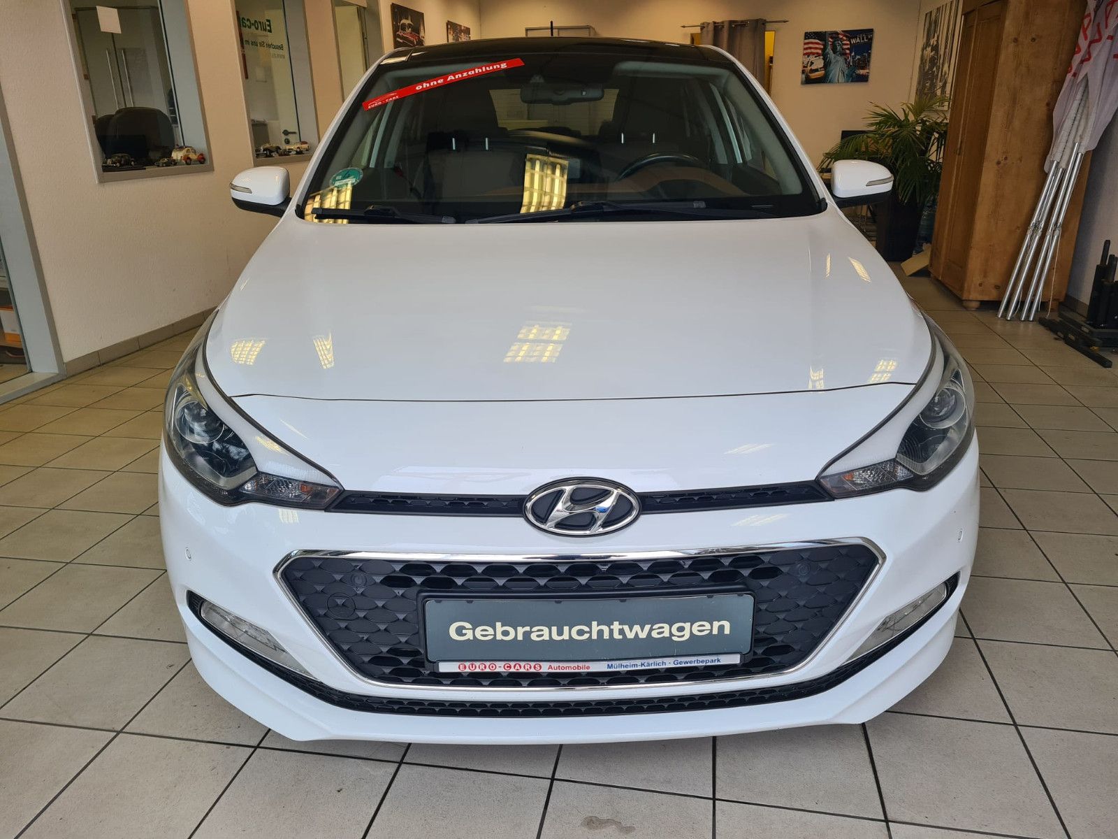 Fahrzeugabbildung Hyundai i20 Style / KLIMA / PANORAMADACH/GARANTIE