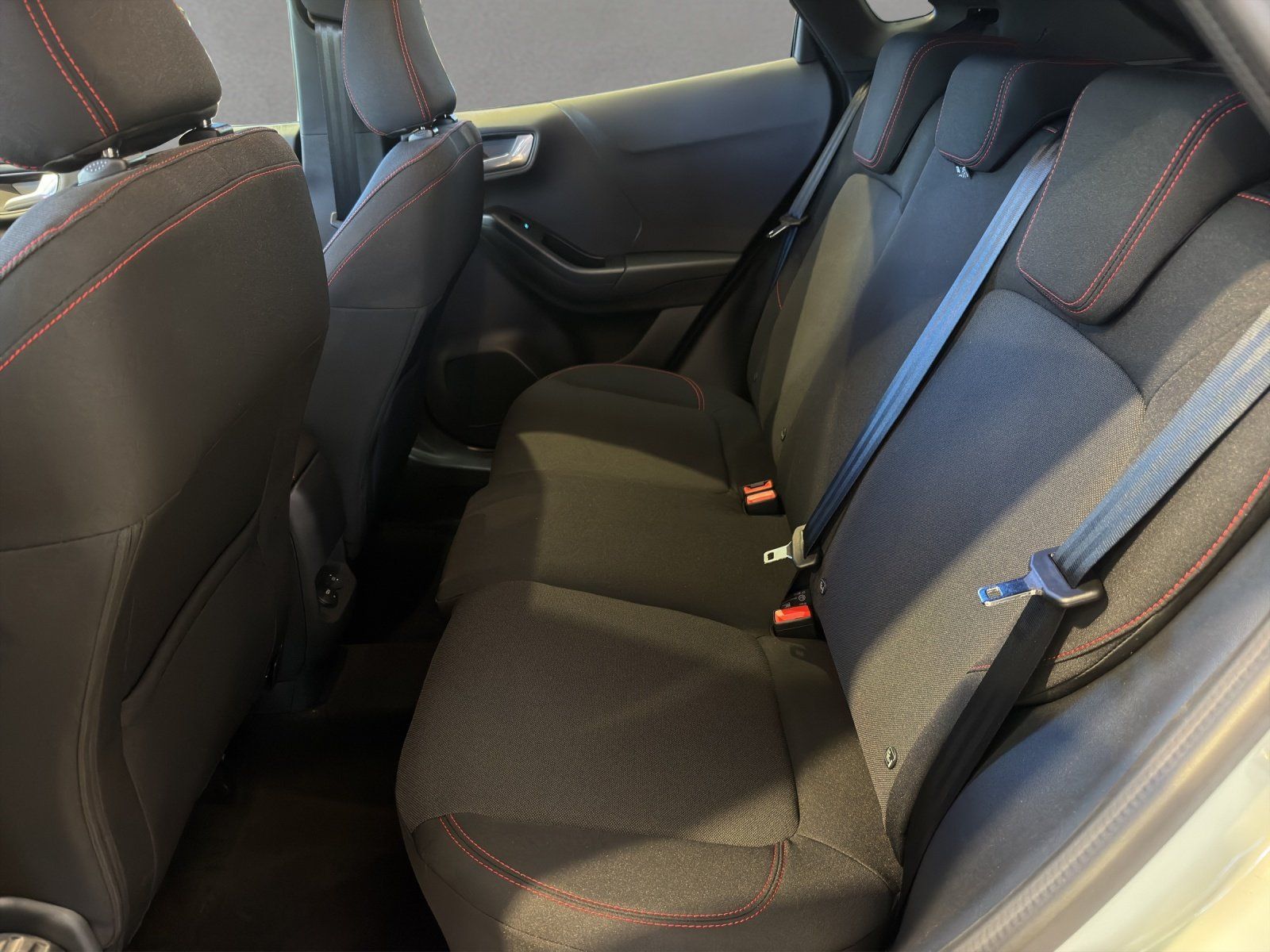 Fahrzeugabbildung Ford Puma ST Line Komfor Pak. Winter Pak. PDC Sound