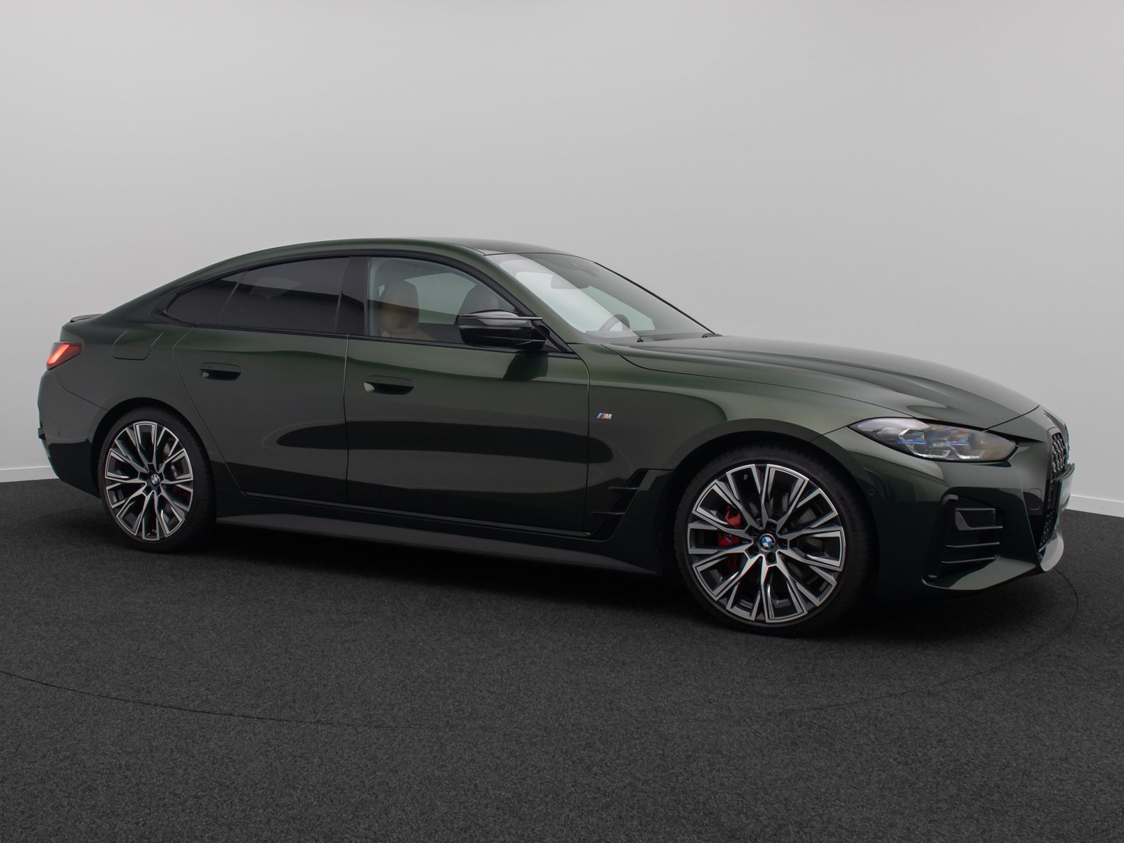 Fahrzeugabbildung BMW M440i xD Gran Coup&eacute; HUD H/K Laser Kamera DAB 20"